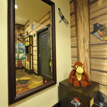 Premium Themed Room (Pirate)
